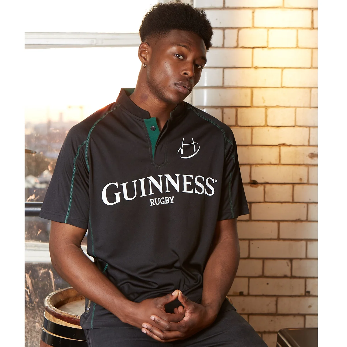 Guinness Black & Green Short Sleeve Rugby Jersey - Image 7