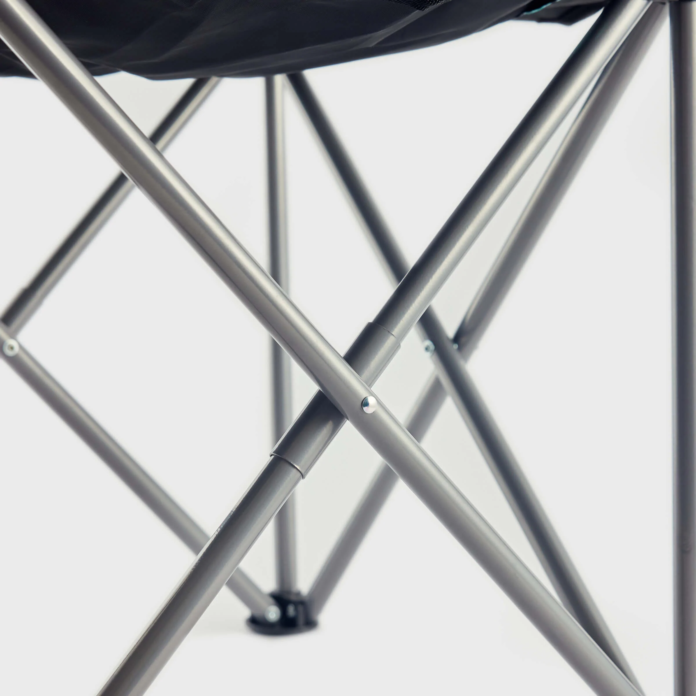 Guinness Toucan Hawaiian Beach Chair - Image 8