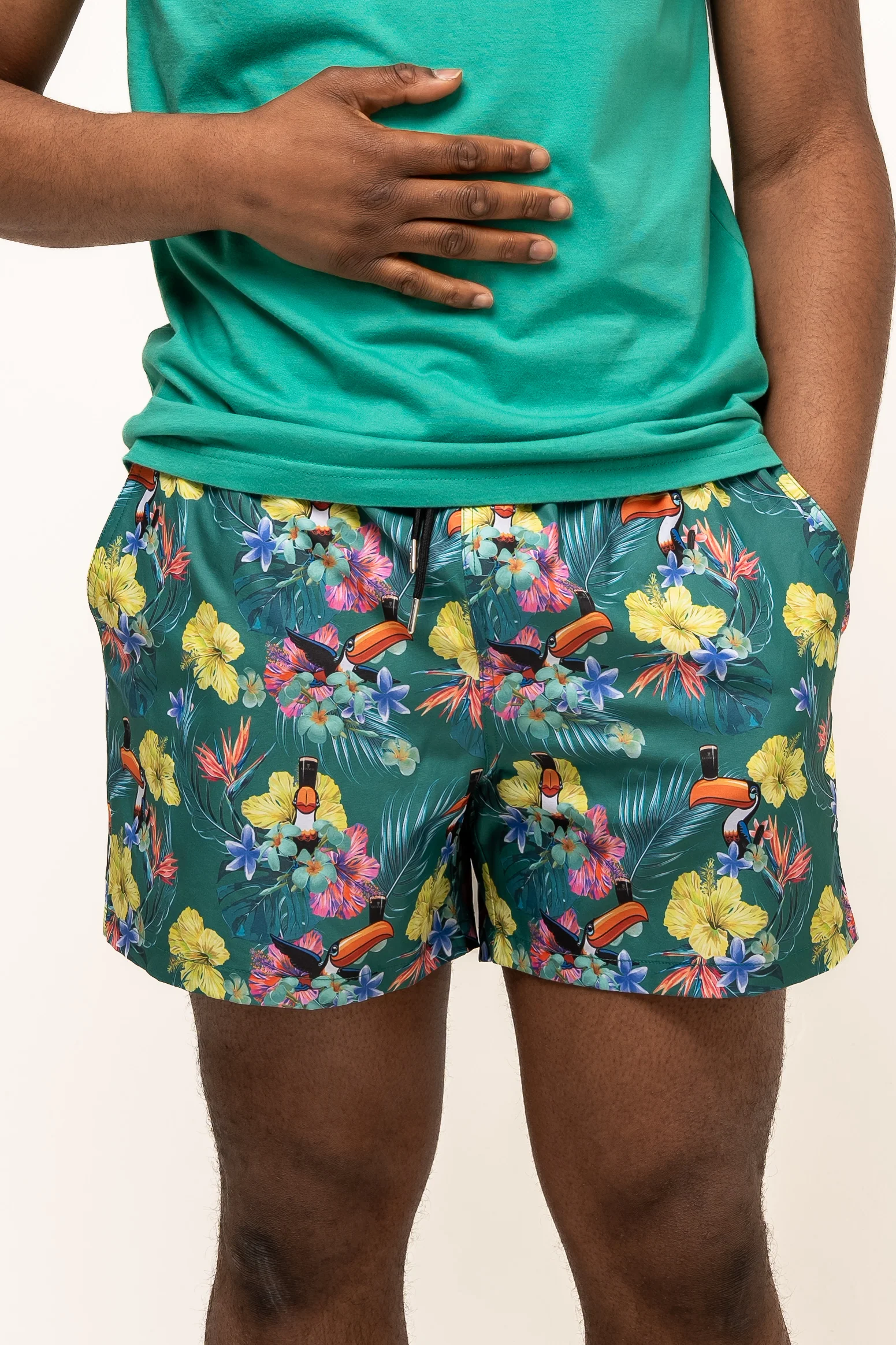 Guinness Toucan Hawaiian Green Beach Shorts - Image 6